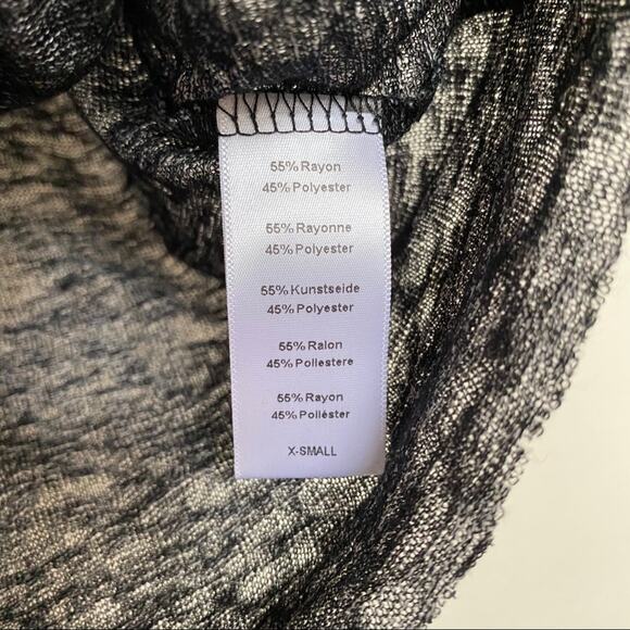 Project Social T x Urban Outfitters Grey V-Neck Tee Size XS - Picture 9 of 12